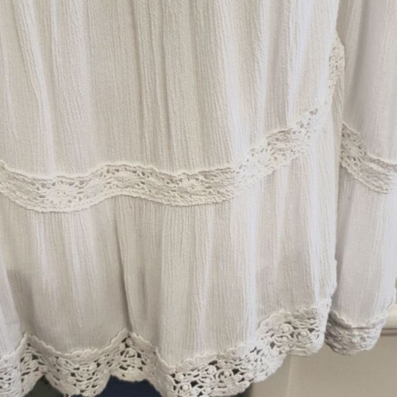 NWT GUESS White Crochet Embroidery White Dress - Picture 8 of 12